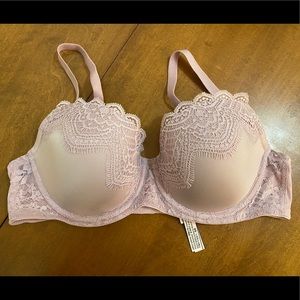 Lilac Purple Lace Lined Bra from VS